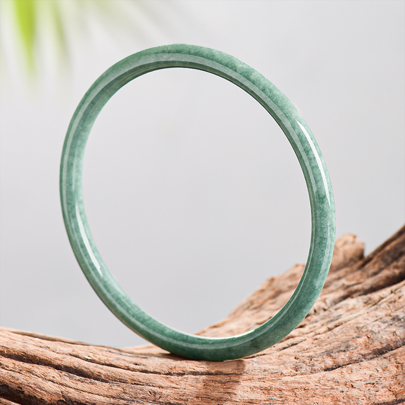 Vintage Fashion For Women - Natural Burmese Jadeite Bracelet Bangle Real