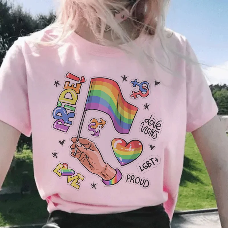 LGBT Aesthetic Women's T-shirt - đánh giá và giá Vintage Fashion Vogue