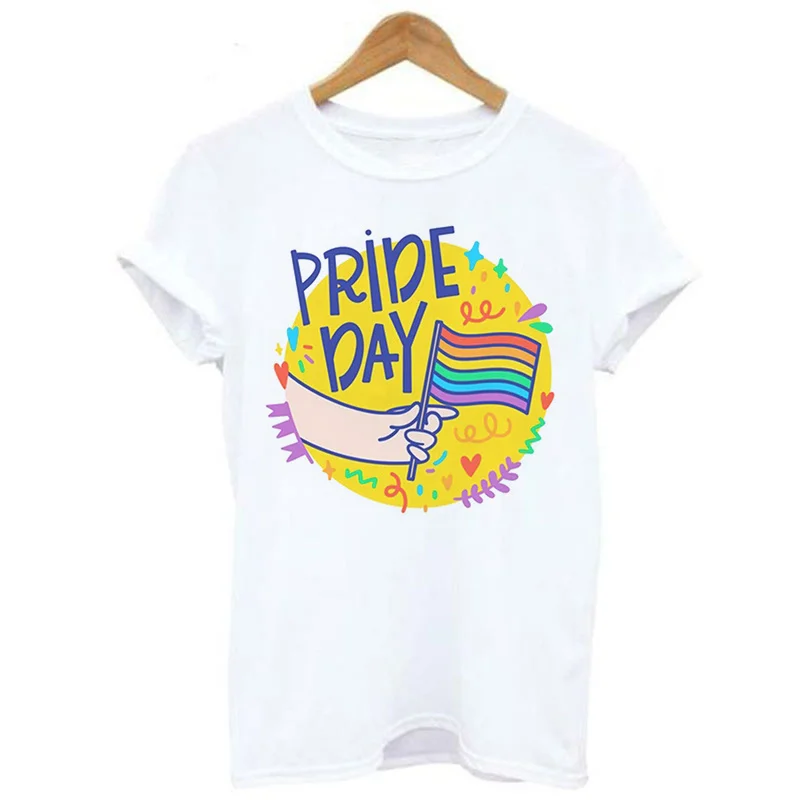 LGBT Aesthetic Women's T-shirt - đánh giá và giá Vintage Fashion Vogue